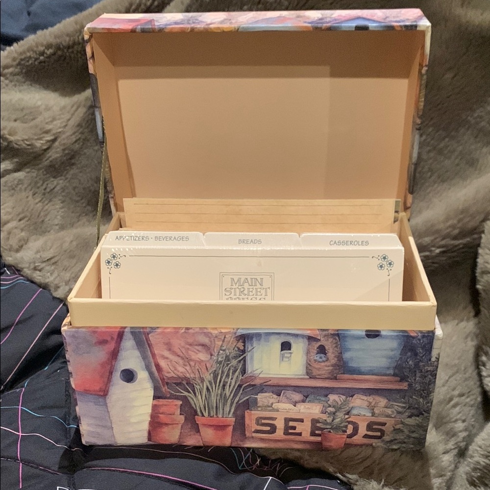 Decorative Recipe Box with Dividers - Picture 1 of 1